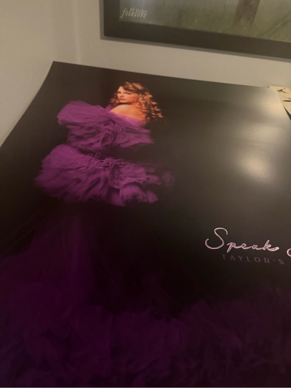 Taylor Swift 'Speak Now' with Purple Gown, Tracklist, & Holographic litho bundle